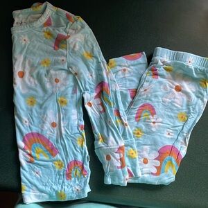 EUC Posh Peanut Pjs 3/4T